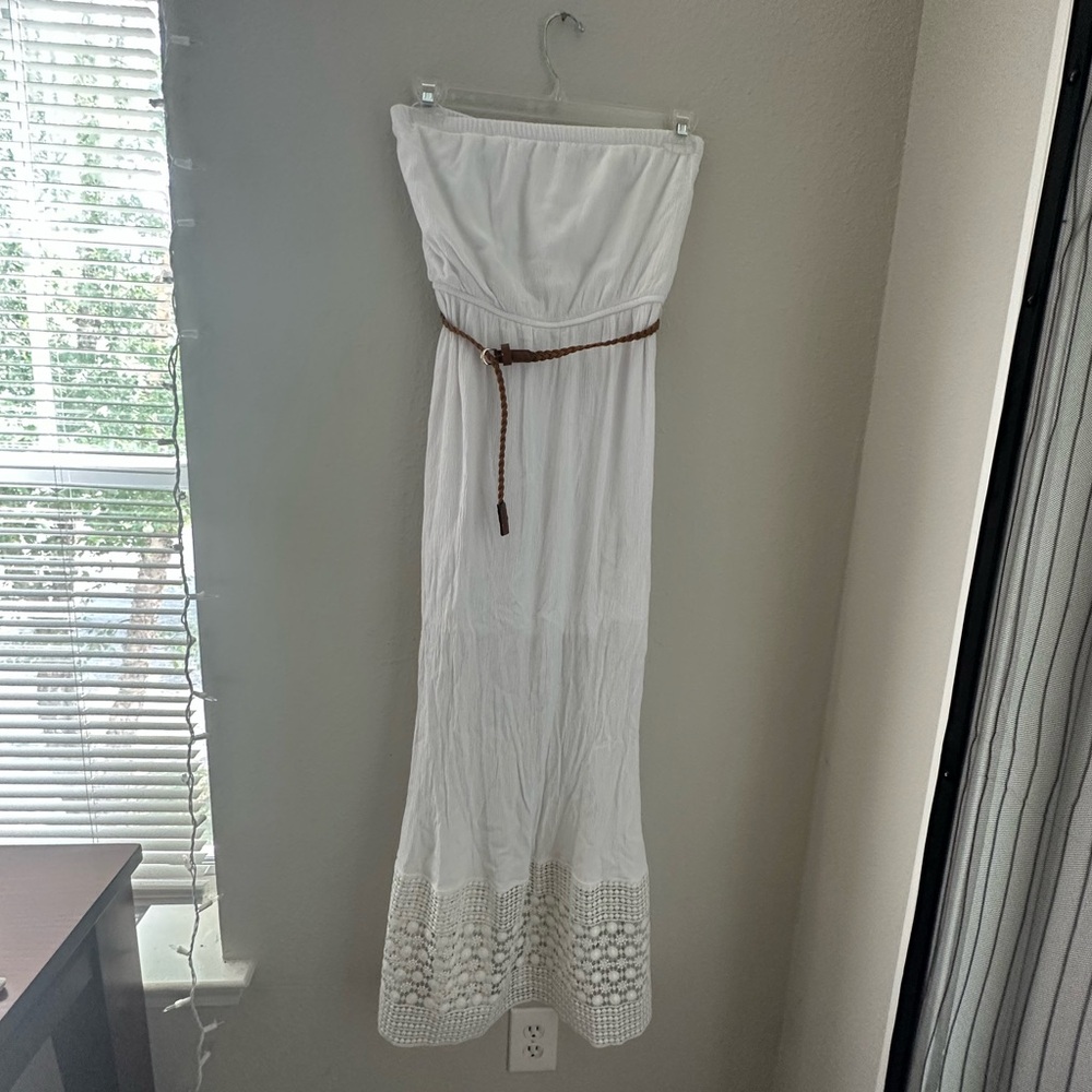 White lace strapless maxi dress